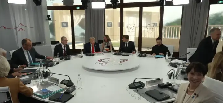 Зеленський і лідери G7 з Трампом зібралися на спеціальне засідання в Евіані