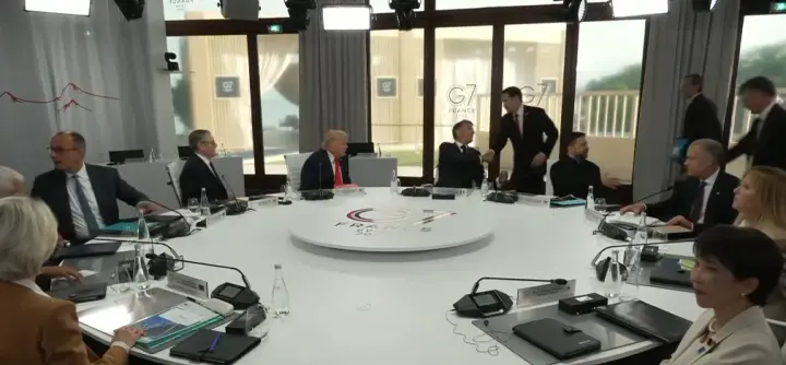 Зеленський, Трамп і Макрон провели закулісну зустріч на саміті G7 - ЗМІ