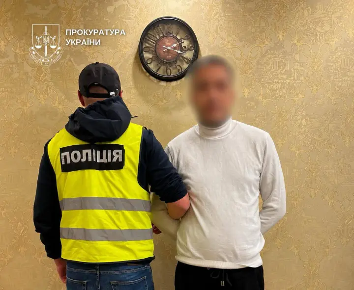 На Київщині шахраї під виглядом ТЦК виманили у чоловіка квартиру і будинок на 5,6 млн грн