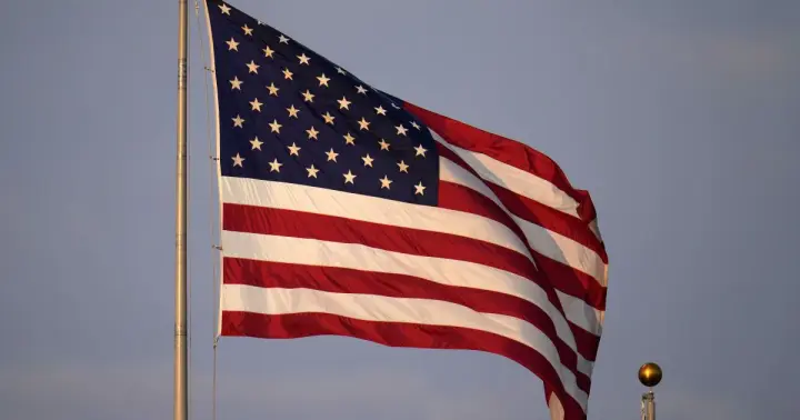 США закликали своїх громадян не їхати до росії або шукати укриття через атаки БПЛА