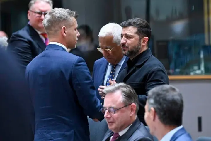 Зеленський і новий прем'єр Угорщини Мадяр зустрілися на саміті ЄС