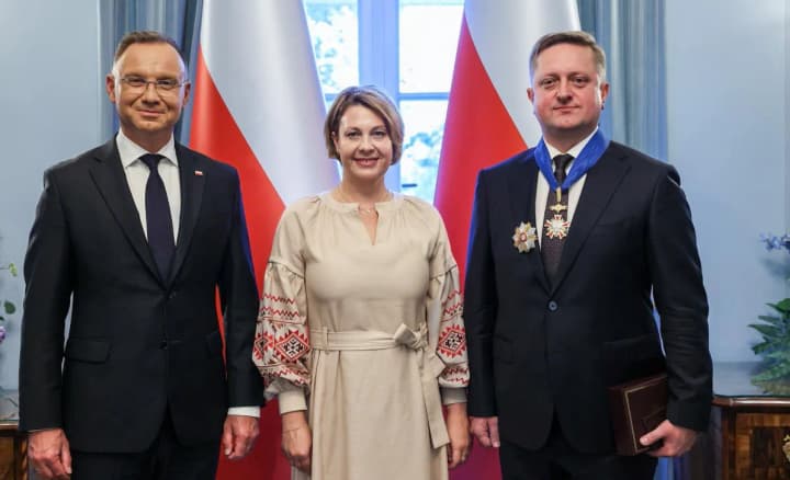Експосол України у Польщі Зварич відмовився від державної нагороди через рішення Навроцького