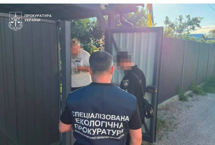 Officials of the Dnipro City Council are suspected of a scheme to embezzle 15 million hryvnias at a landfill site