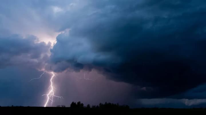 Thunderstorms, hail and squalls will hit a number of regions - a storm warning has been issued in Ukraine