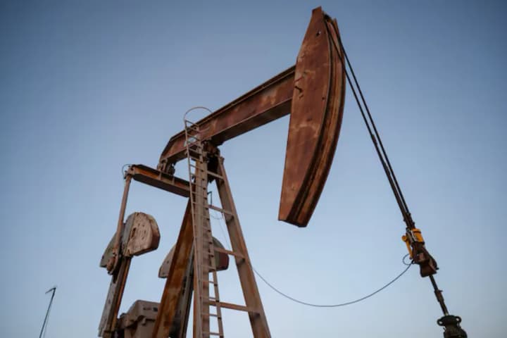 Oil prices fell more than 3% after progress in US-Iran negotiations