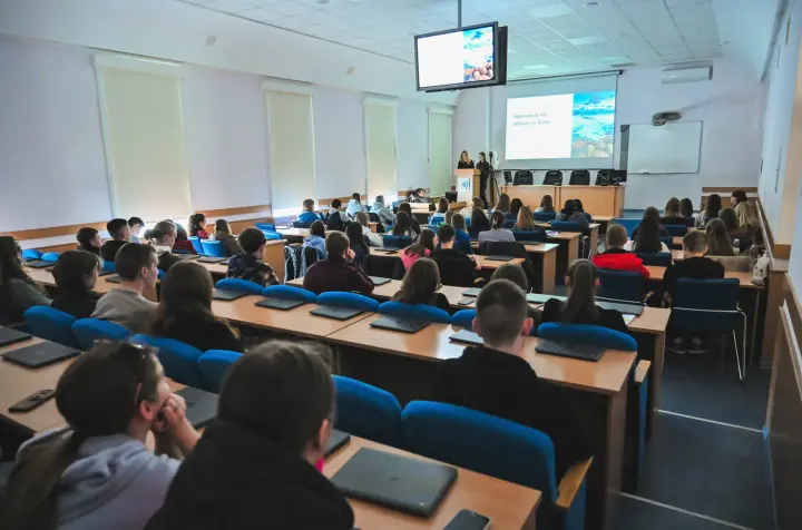 Уряд надасть фінансування на створення освітніх просторів у 130 академічних ліцеях