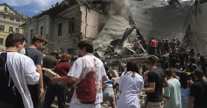 How Ukrainian doctors are trained to respond to air strike threats and what patients should remember