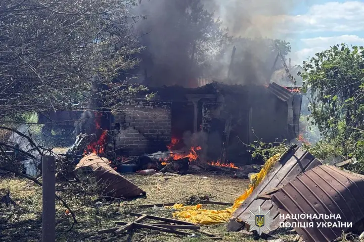 In Donetsk region, over 1,300 Russian strikes per day: five dead, 12 wounded