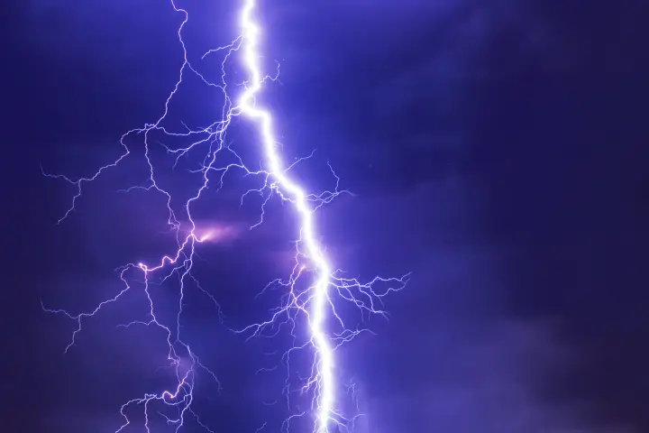 On July 5, a yellow level of danger has been declared in Ukraine due to thunderstorms