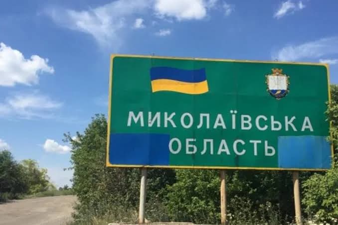 In Mykolaiv region, a gas station caught fire due to a drone attack, a woman was injured