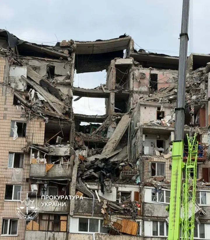 У Києві російська атака забрала життя вже 10 людей