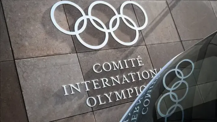 МОК скасував обмеження на участь російських спортсменів і команд у міжнародних змаганнях