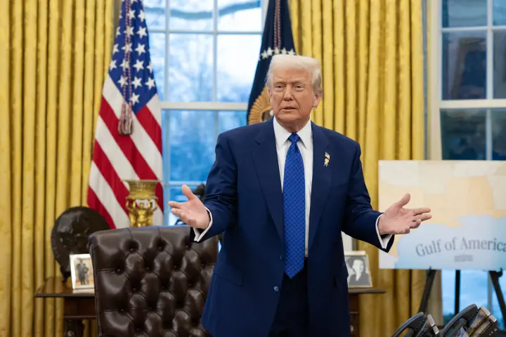 Трамп пов'язав виведення більшої кількості військ США з Європи з питанням Гренландії
