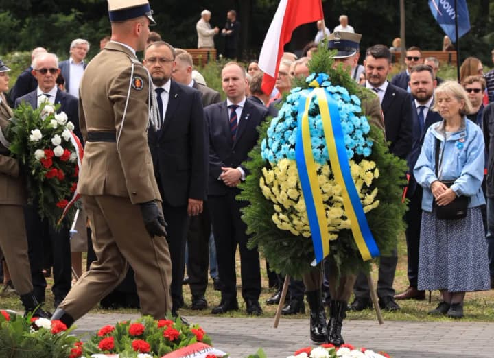 Посол Украины в Польше почтил память жертв Волынской трагедии в Варшаве