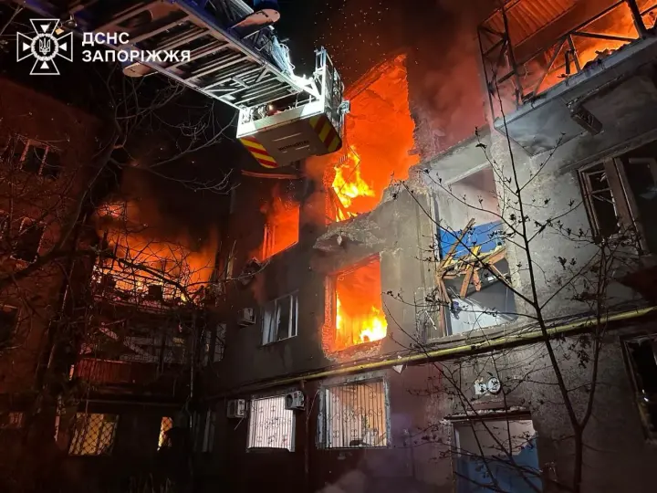 Russian night attack on Zaporizhzhia claimed lives of two people - their bodies recovered from the rubble