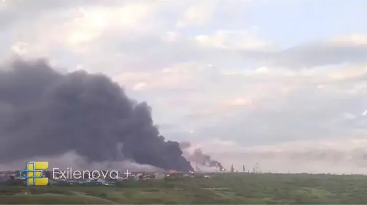 Підтверджено пошкодження двох переробних установок на Сизранському НПЗ після ураження українськими дронами