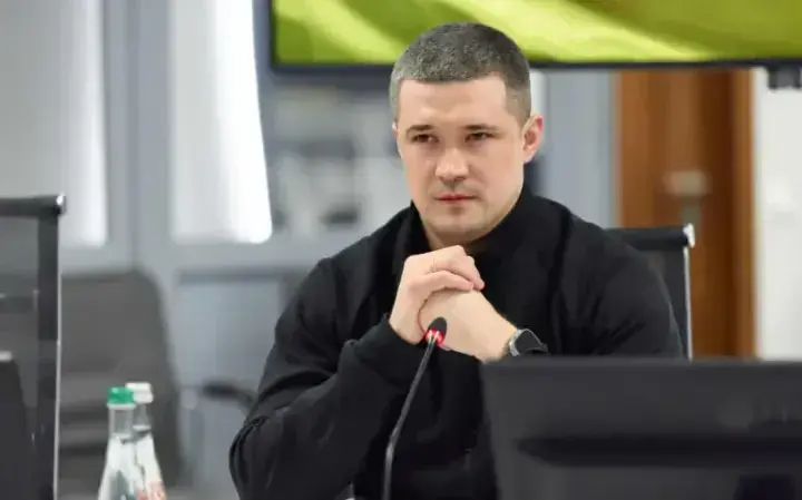 Корецький відповів, чи залишить Федоров посаду міністра оборони