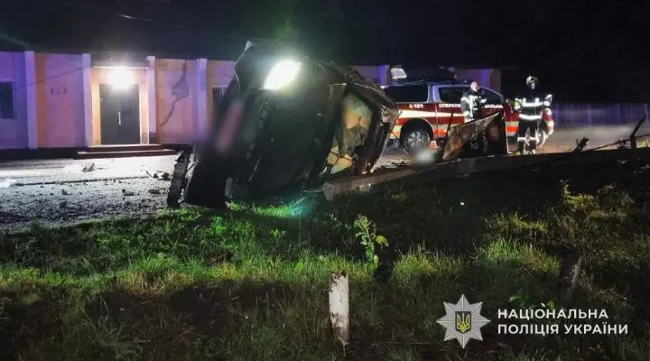 На Львівщині у ДТП загинули троє неповнолітніх, нетверезий водій втік з місця події - поліція
