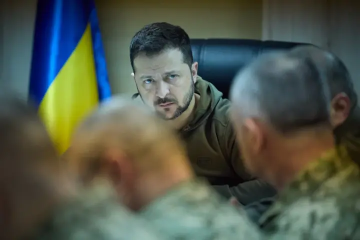 Zelenskyy has many conversations with military personnel of various levels today - OP