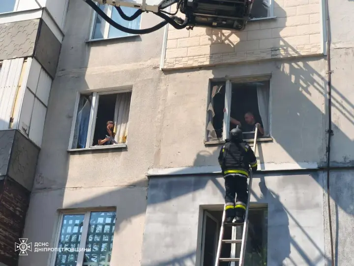 Already 15 victims of the Russian UMPB strike on a high-rise building in Pavlohrad - police