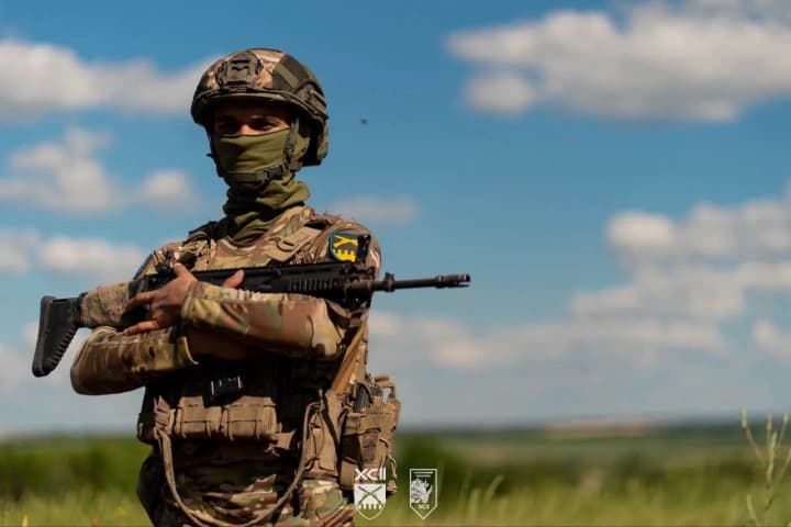 The enemy attacked the positions of the Defense Forces 70 times, actively operating in the Sloviansk and Pokrovsk directions - General Staff