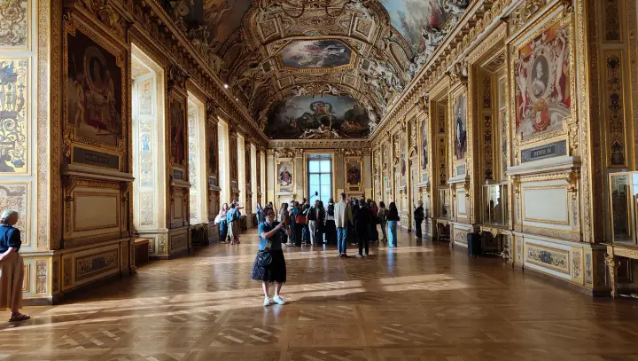 The Apollo Gallery in the Louvre has reopened for the first time after the robbery