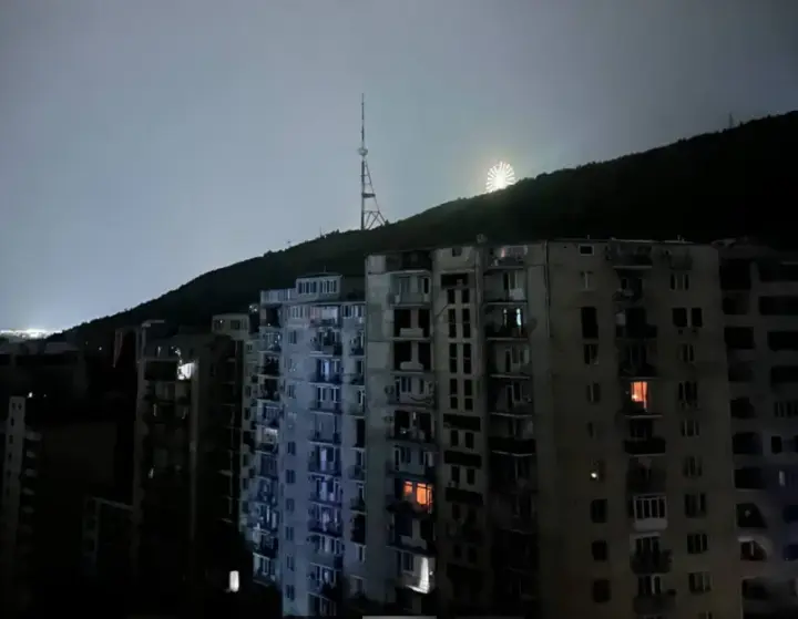 Майже вся Грузія залишилася без світла через масштабний блекаут