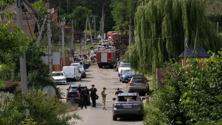 За тиждень рф атакувала Україну майже 1700 дронами, понад 1630 авіабомбами та 95 ракетами - Зеленський