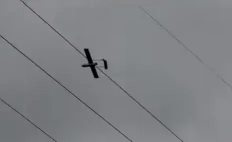 FP-1 "помахав крилами" над рязанню перед ударом: авіаексперт пояснив, що означає незвичний маневр українського БПЛА