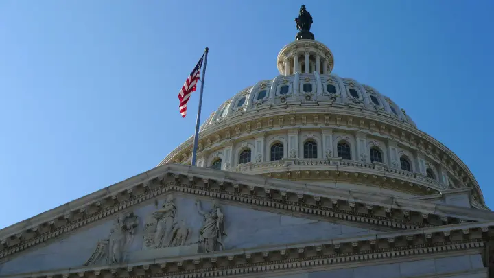 Democrats stall the law on "hellish" sanctions against Russia due to "tariff powers" for Trump - media
