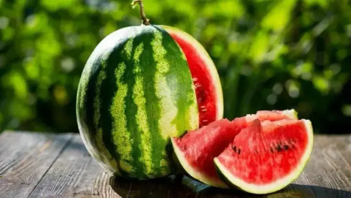 What is celebrated on August 3 in Ukraine and the world