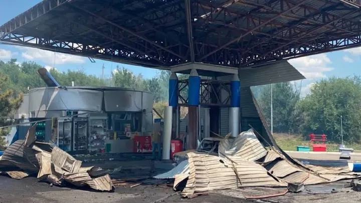 Атака на АЗС у Криворізькому районі: кількість поранених зростає, поліція показала наслідки