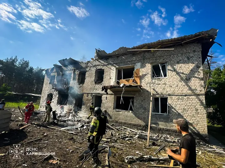 Russia launched missile strikes on Kharkiv region, five injured