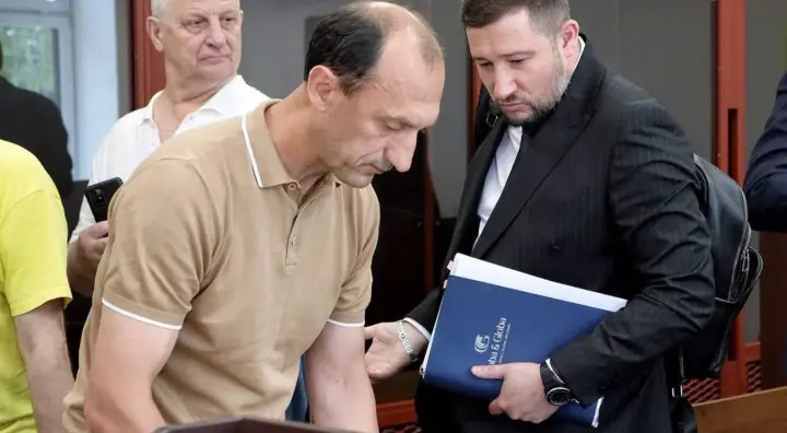 Суд скасував нічний арешт ексрозвіднику Червінському, змінивши запобіжний захід