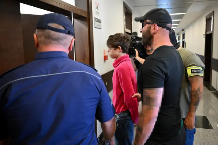 У Польщі 18-річного українця відправили під варту після нападу з ножем на польку