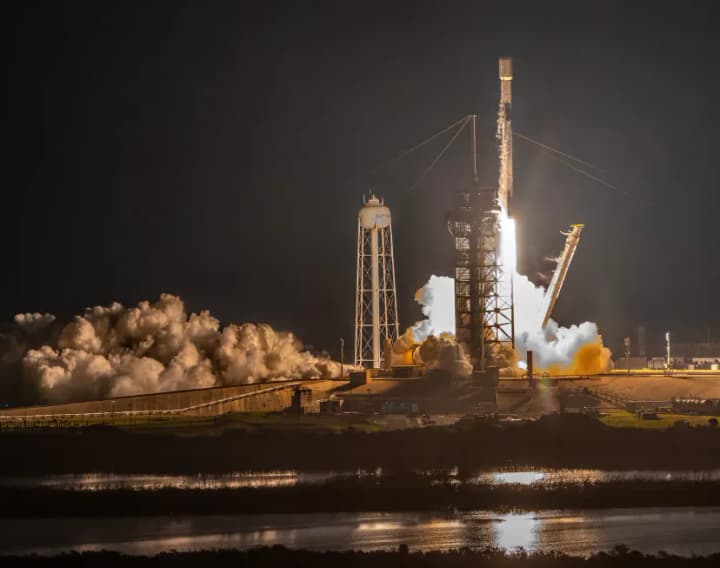 The second stage of a SpaceX rocket will fall on the Moon and crash into the Einstein crater