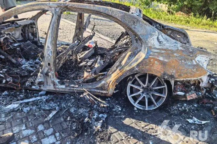 У рф скоєно замах на директора "Уралдронзаводу" ткачука - його авто вибухнуло