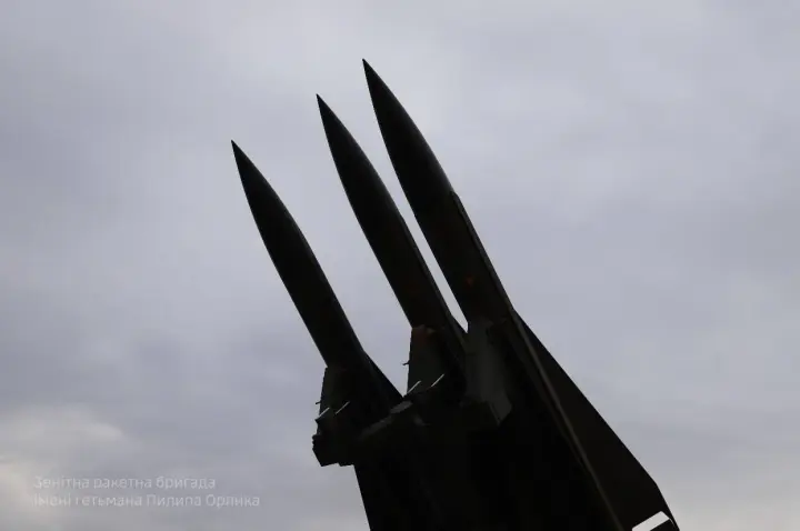 Of the four missiles launched by Russia, one Oniks missile hit its target; 66 of 101 drones neutralized