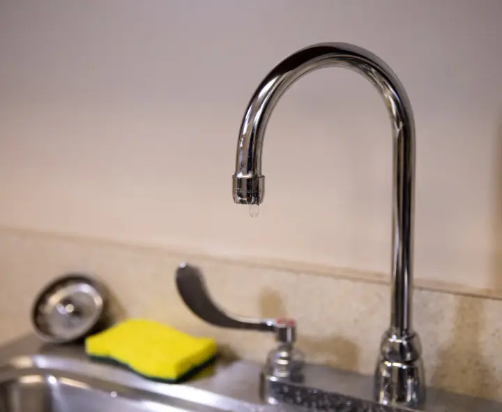 In Marhanets and nearby areas, there has been no water for several days due to an accident — the government has been involved, and they plan to restore it "approximately by the end of the day"