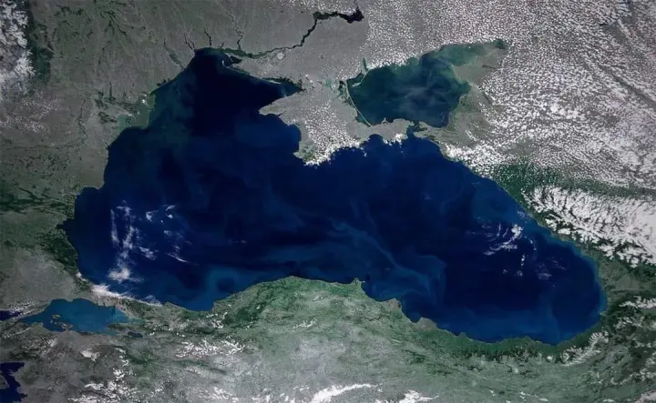 Russia attacked foreign vessel carrying wheat from Ukraine; Ukrainian sailor killed