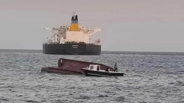Туреччина обмежує рух комерційних суден у бік Чорного моря через атаки дронів - Bloomberg
