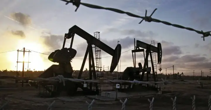 Oil prices rose due to Iran's refusal to negotiate with the United States