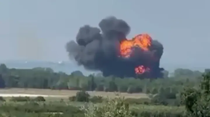 Винищувач F-16 розбився в Туреччині
