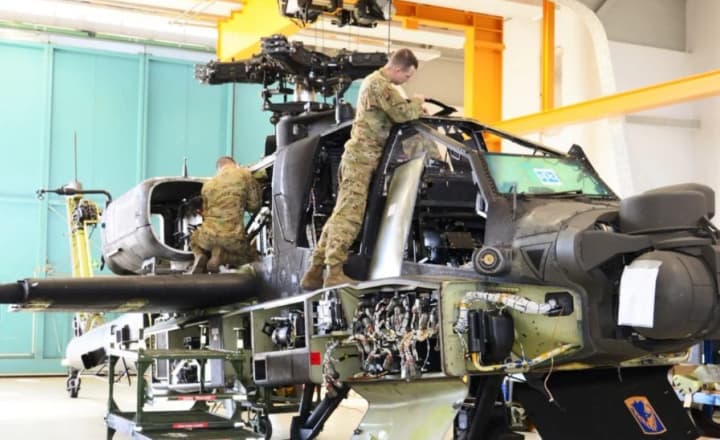Польща створить найбільший у Європі центр обслуговування ударних Apache