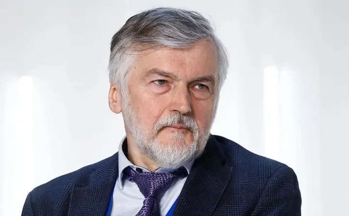 Ключовий банк рф звільнив головного економіста, який спрогнозував поразку росії "у війні на виснаження"