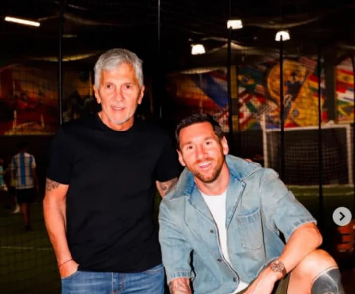 Ronaldo's comment under Messi's post set a new Instagram world record