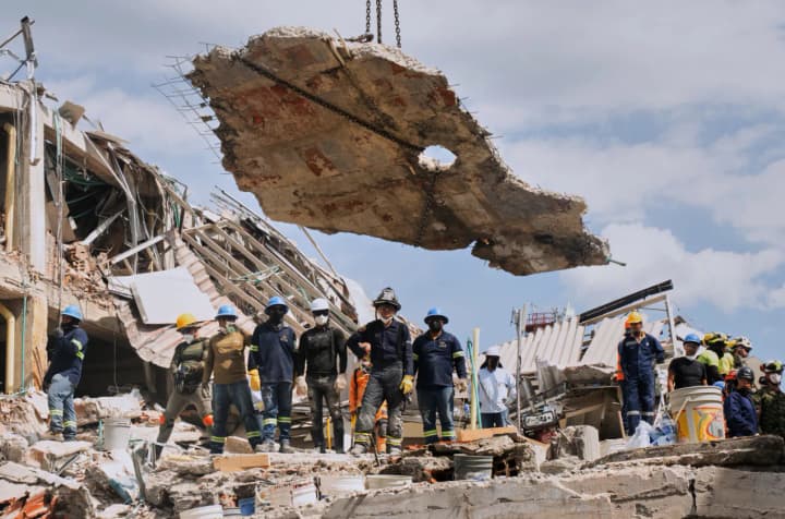 Colombia’s president asked Trump to suspend tariffs after a devastating earthquake