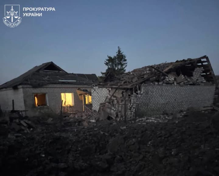 російська армія вдарила по Ізюму з "Торнадо-С", постраждали п’ятеро людей, в тому числі дитина