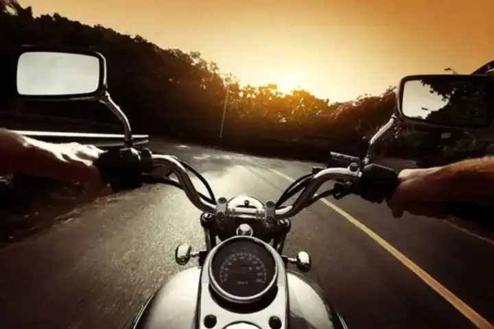В Україні планують посилити контроль за швидкістю на дорогах та запровадити штрафні бали