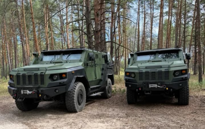 The National Guard received the first Varta-2 armored vehicles